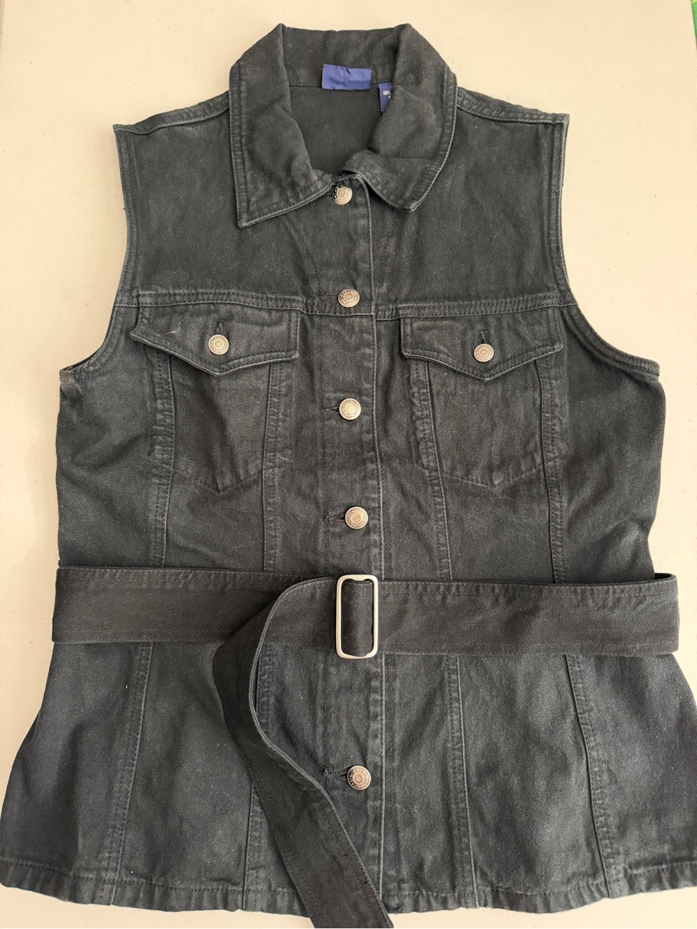 🖤🩶GAP Black Denim Vest